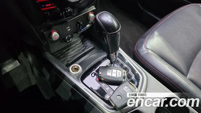 KGM Tivoli Air 2016 thumb 10
