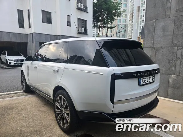 Land Rover Range Rover 2024 thumb 7