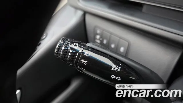 Hyundai Staria 2022 thumb 6
