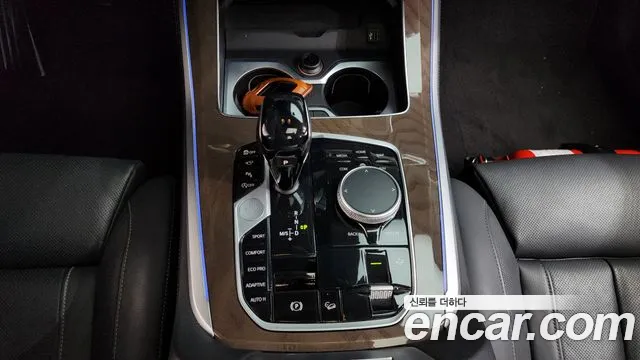 BMW X5 2021 thumb 4
