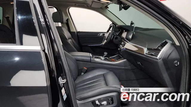 BMW X5 2021 thumb 11