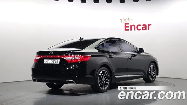 Hyundai Grandeur 2014 thumb 11