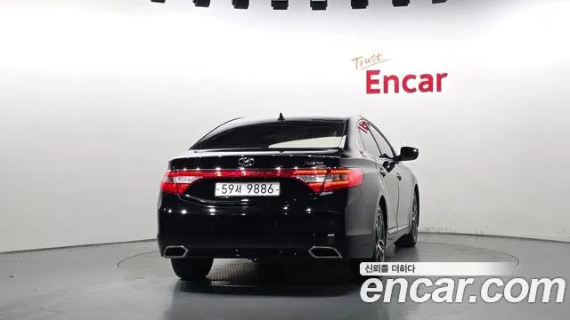 Hyundai Grandeur 2014 thumb 4