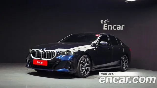 BMW 5 серии 2025 thumb 11