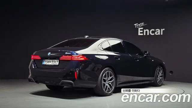 BMW 5 серии 2025 thumb 9