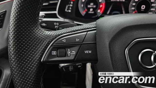 Audi Q8 2021 thumb 6