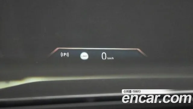 BMW 5 серии 2025 thumb 2