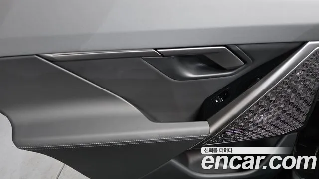 BMW 5 серии 2025 thumb 8