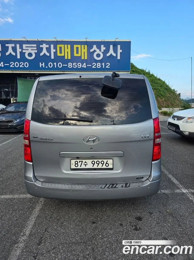 Hyundai Staria 2012 thumb 7