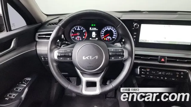 Kia K5 2023 thumb 9