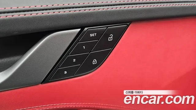 Porsche 911 2024 thumb 4