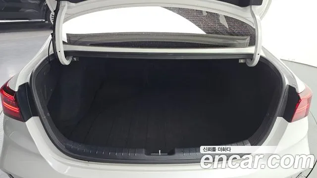 Kia K3 2021 thumb 6