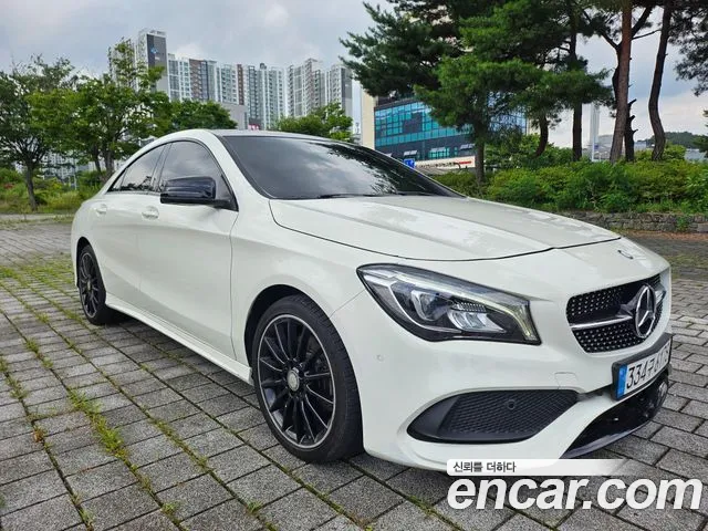 Mercedes-Benz A-Класс 2017 thumb 4
