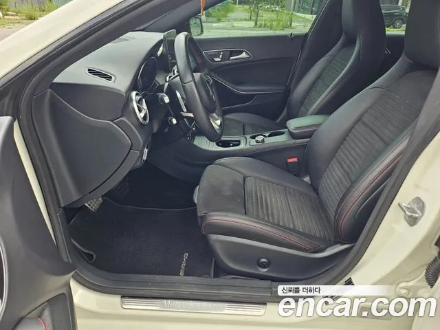 Mercedes-Benz A-Класс 2017 thumb 12