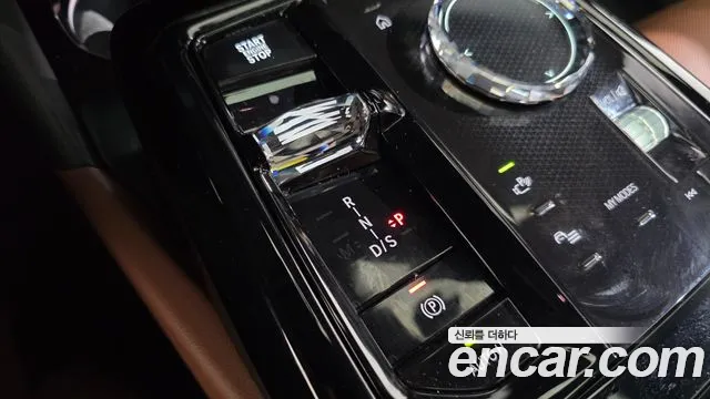 BMW 5 серии 2025 thumb 6