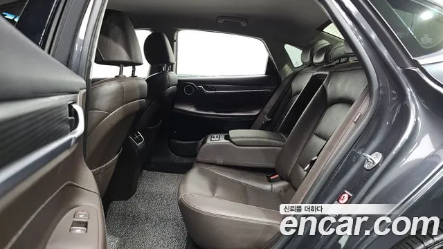 Hyundai Grandeur 2017 thumb 5