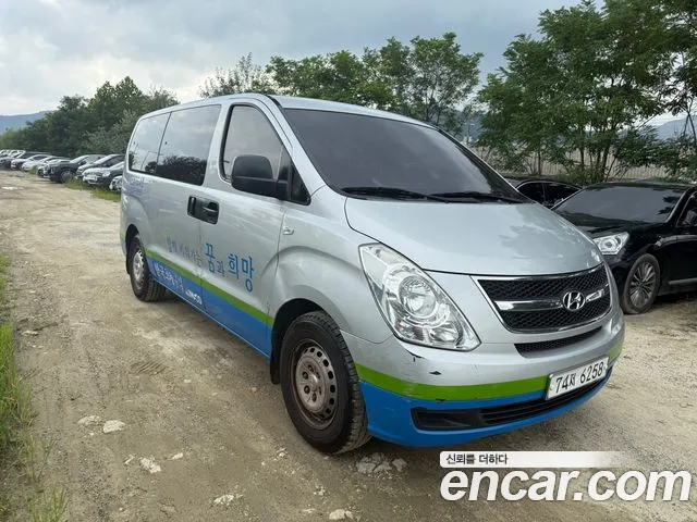 Hyundai Staria 2009 thumb 9