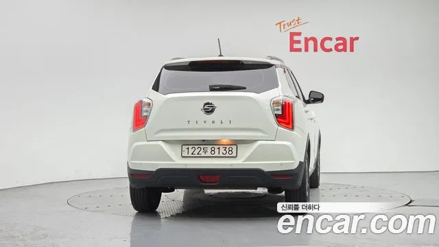 KGM Tivoli 2021 thumb 2