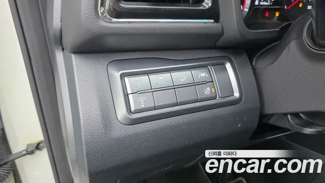 KGM Tivoli 2021 thumb 3