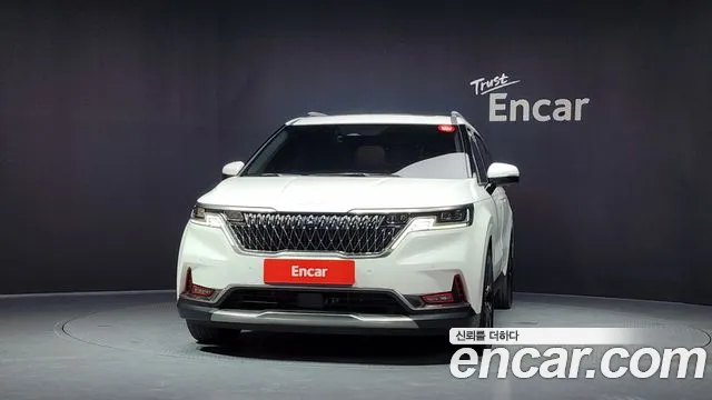 Kia Carnival 2021 thumb 10