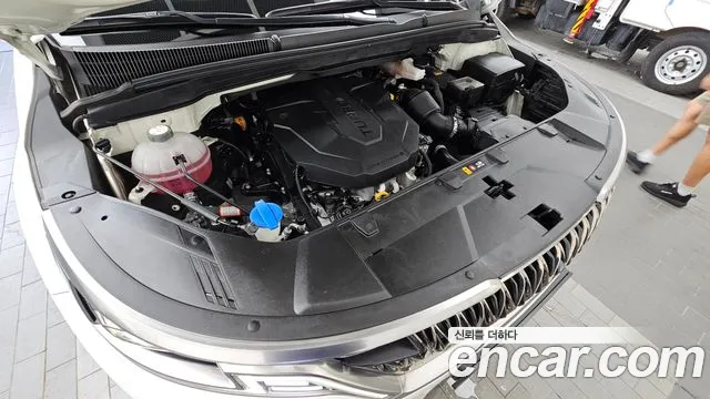 Kia Carnival 2021 thumb 8