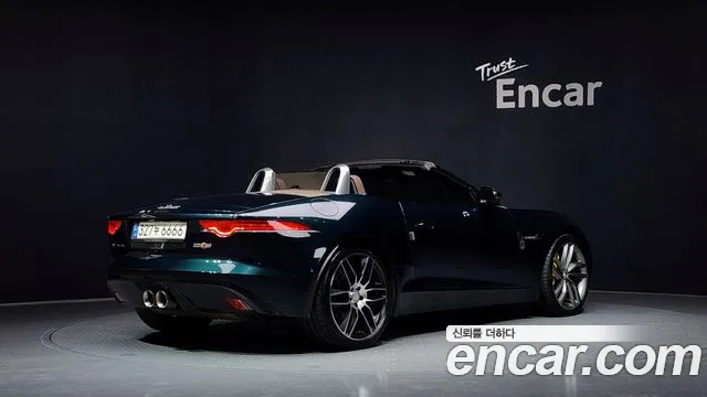 Jaguar F-Type 2015 thumb 7