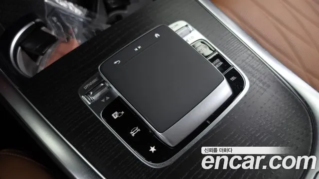 Mercedes-Benz G-Класс 2025 thumb 9