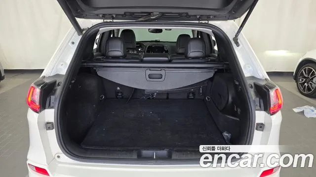 Jeep Cherokee 2019 thumb 3