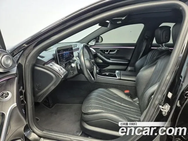 Mercedes-Benz S-Class 2021 thumb 4