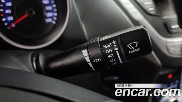 Hyundai Avante 2011 thumb 5