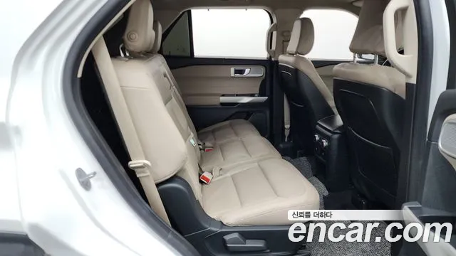Ford Explorer 2020 thumb 8