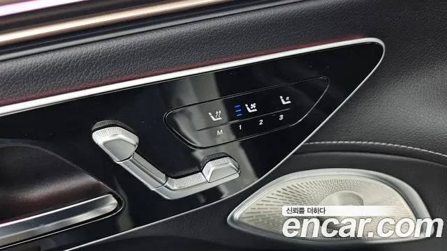 Mercedes-Benz EQS 2024 thumb 4