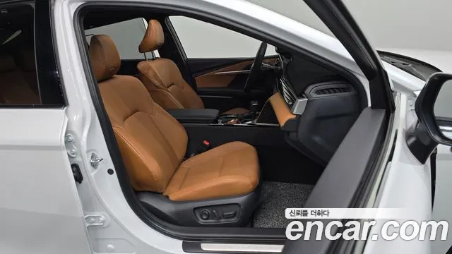 Toyota Camry 2025 thumb 2