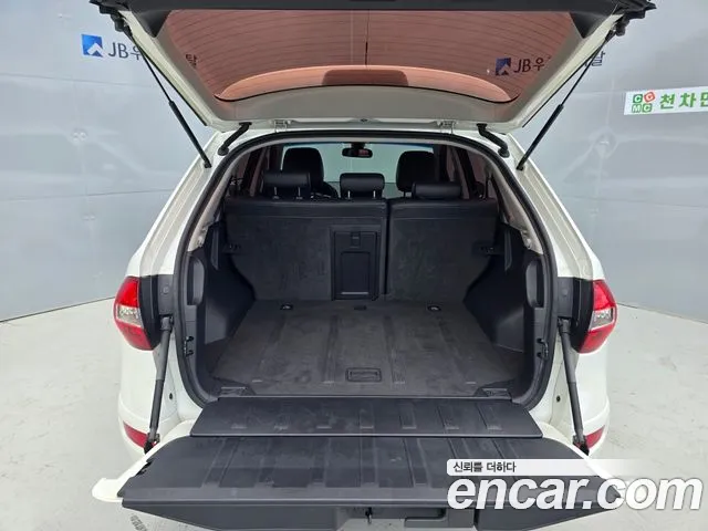 Renault QM5 2010 thumb 3