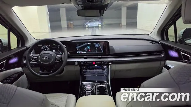 Kia Carnival 2021 thumb 12