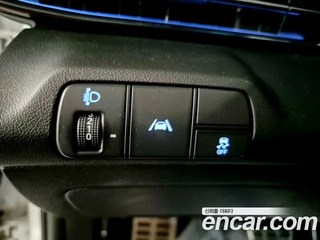 Hyundai Elantra 2021 thumb 5