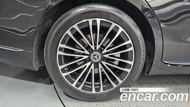 Mercedes-Benz S-Класс 2021 thumb 11