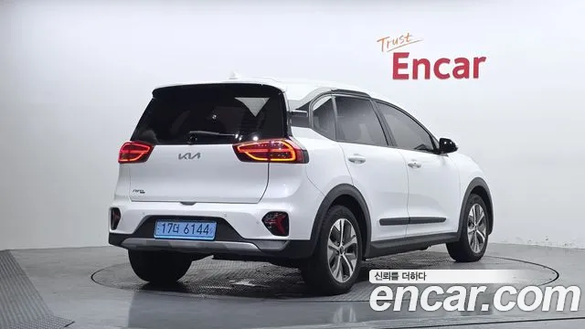 Kia Niro 2022 thumb 10