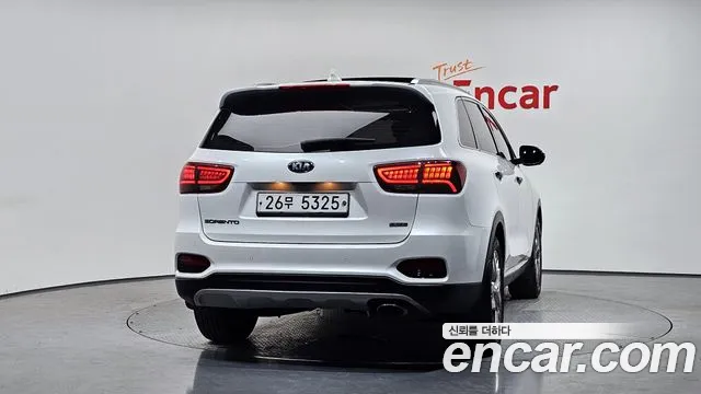 Kia Sorento 2019 thumb 6