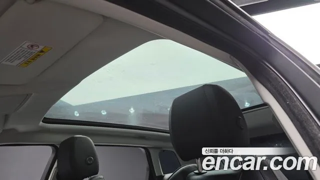 Land Rover Range Rover Evoque 2018 thumb 7