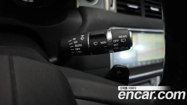 Land Rover Range Rover Evoque 2018 thumb 11