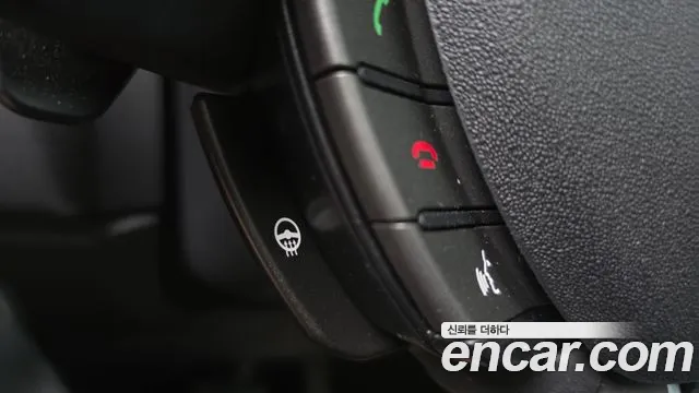 Land Rover Range Rover Evoque 2018 thumb 3