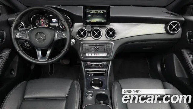 Mercedes-Benz CLA 2017 thumb 8