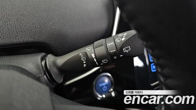 Toyota Prius 2017 thumb 5