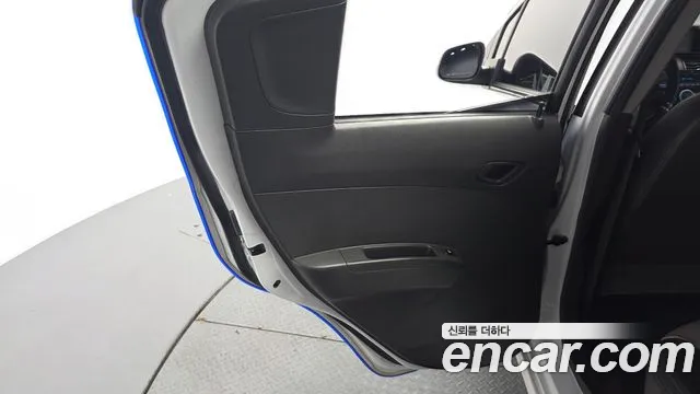 Chevrolet Spark 2012 thumb 7