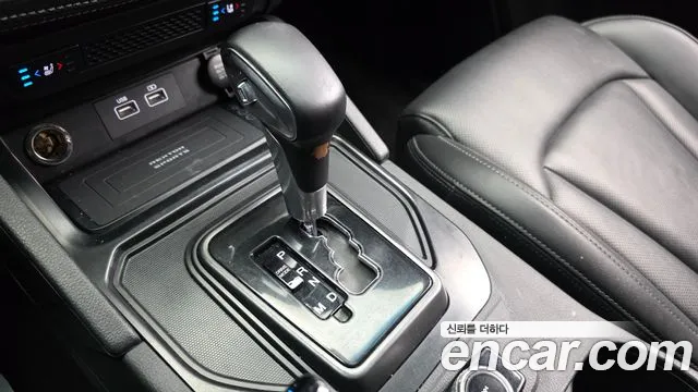 KG_Mobility_Ssangyong Rexton 2022 thumb 10