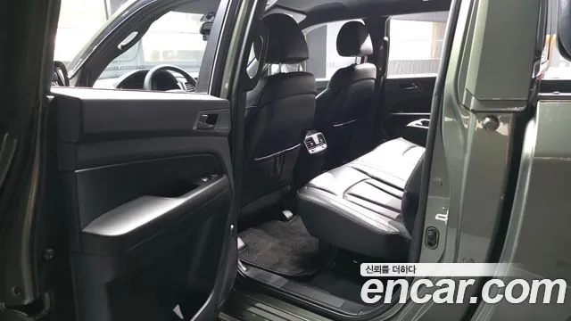 KG_Mobility_Ssangyong Rexton 2022 thumb 9
