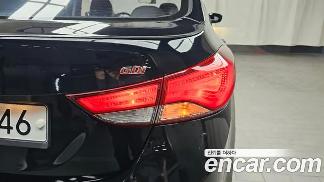Hyundai Elantra 2014 thumb 2