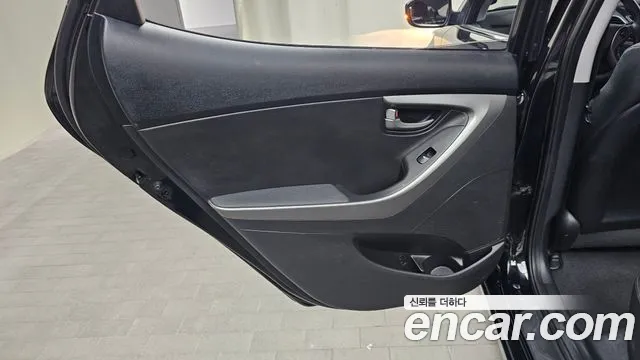 Hyundai Elantra 2014 thumb 10