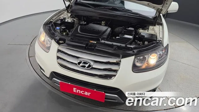 Hyundai Santa Fe 2012 thumb 4